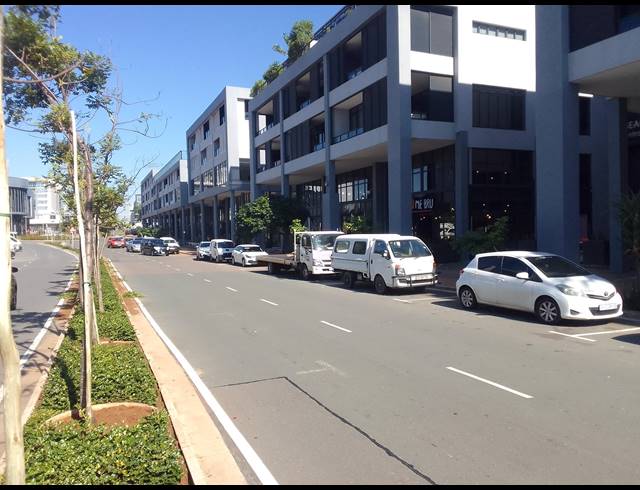 250M² BUSINESS CENTRE TO LET IN UMHLANGA RIDGE